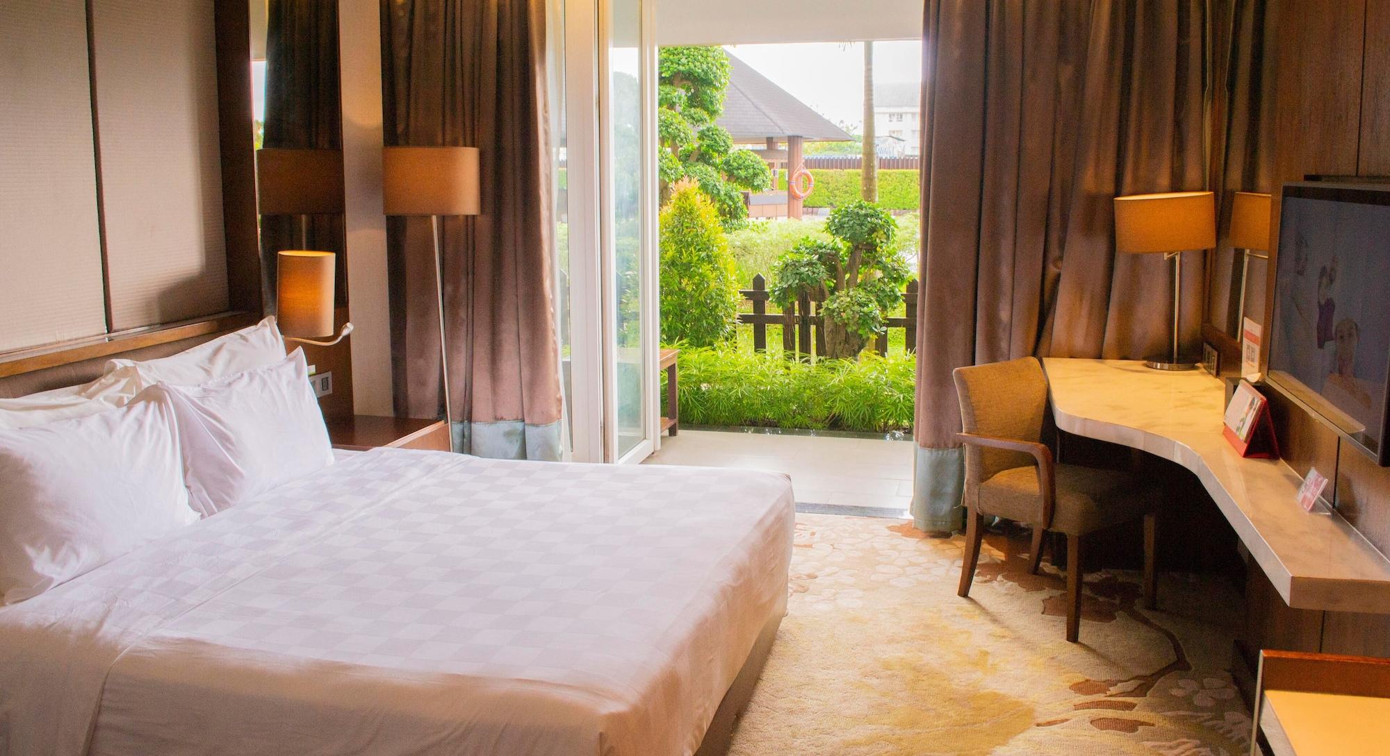 Swiss-Belhotel Borneo Banjarmasin Exterior photo