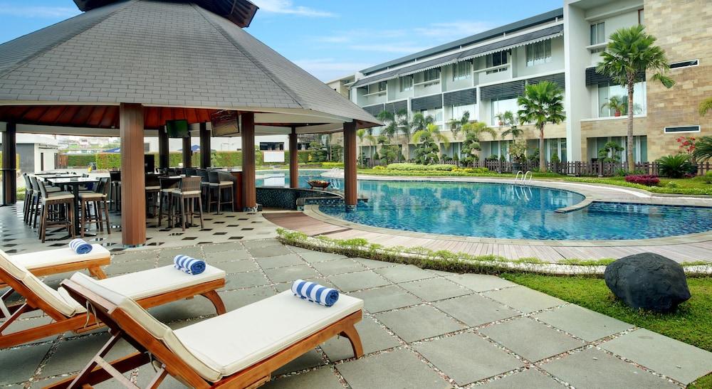 Swiss-Belhotel Borneo Banjarmasin Exterior photo